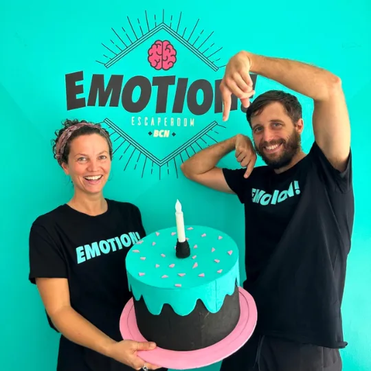 Per Molts Anys EMOTION